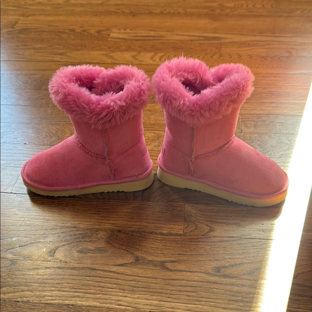 Ugg kids Bailey Button Pink Furry Boots